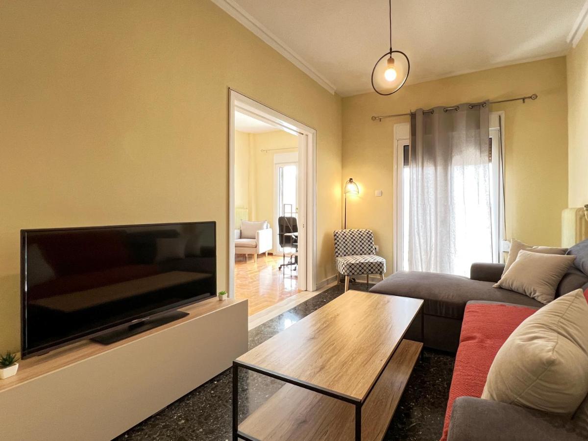 Chiou Spacious 90Sqm Apt In Athens Exterior photo