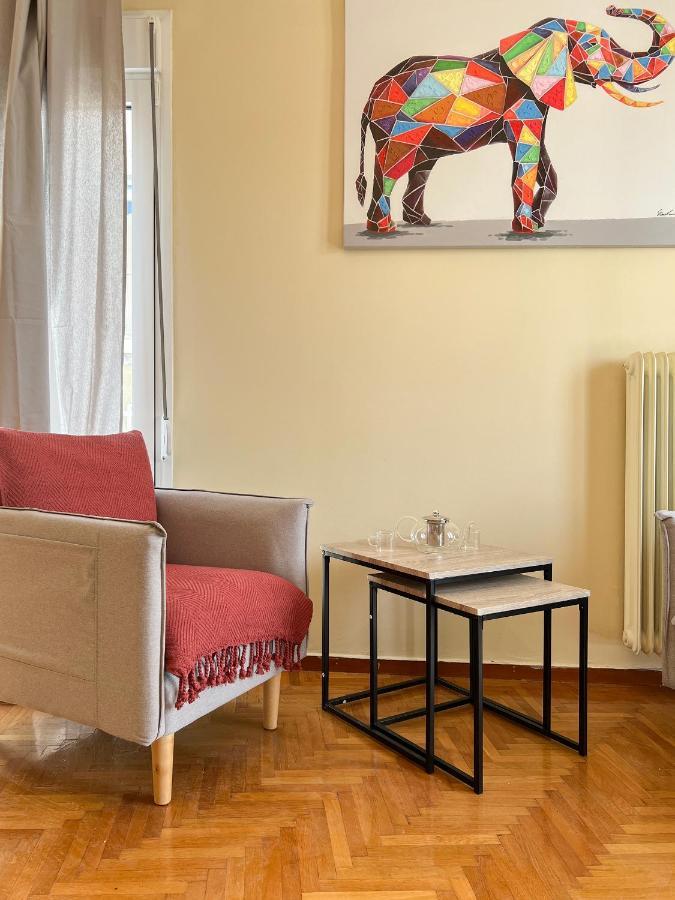 Chiou Spacious 90Sqm Apt In Athens Exterior photo