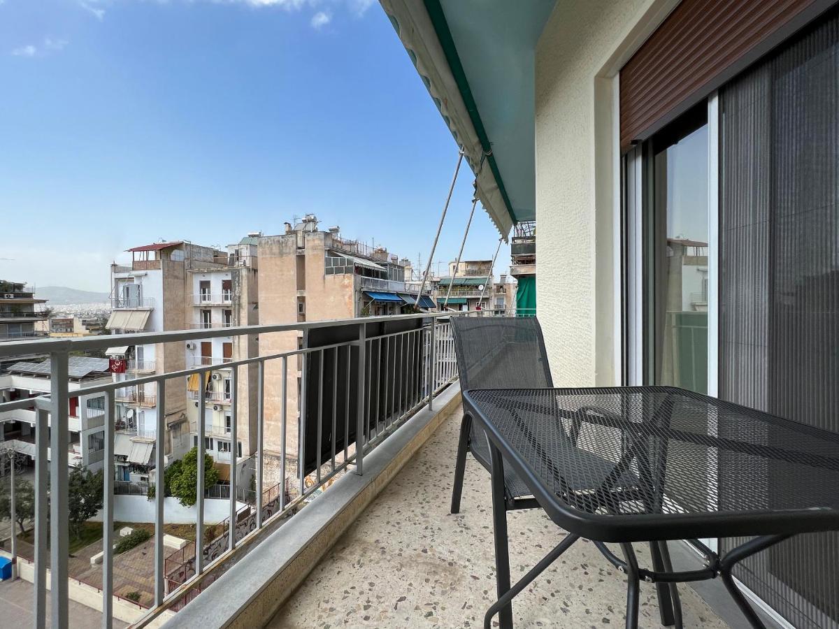 Chiou Spacious 90Sqm Apt In Athens Exterior photo